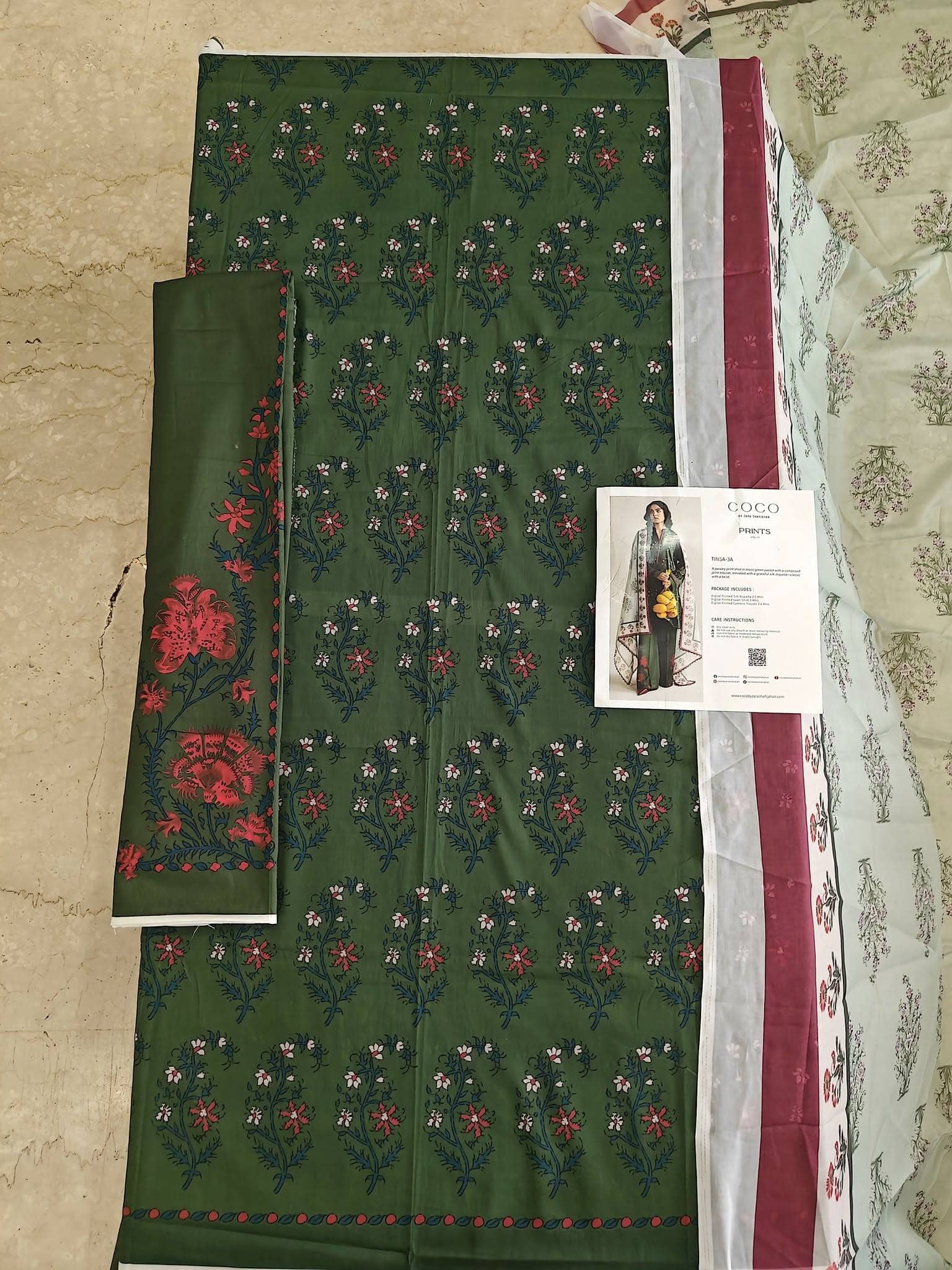 img_zara_shahjahan_coco_prints_awwal_boutique