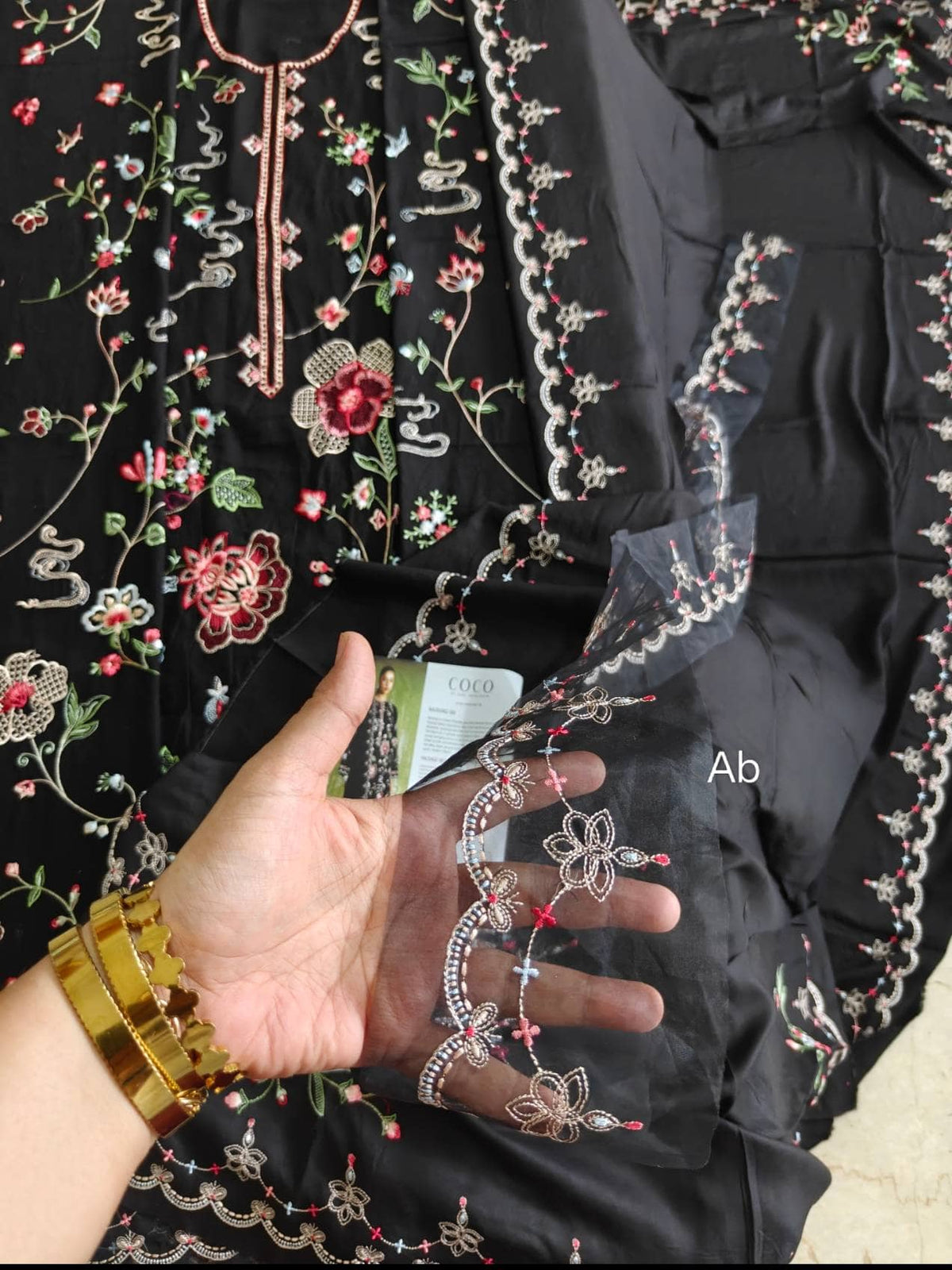 Open Pic/Hot🔥Seller/Zara Shahjahan Coco Winter 26/Embroideried/Nairang 8A/Black/Botanical Details