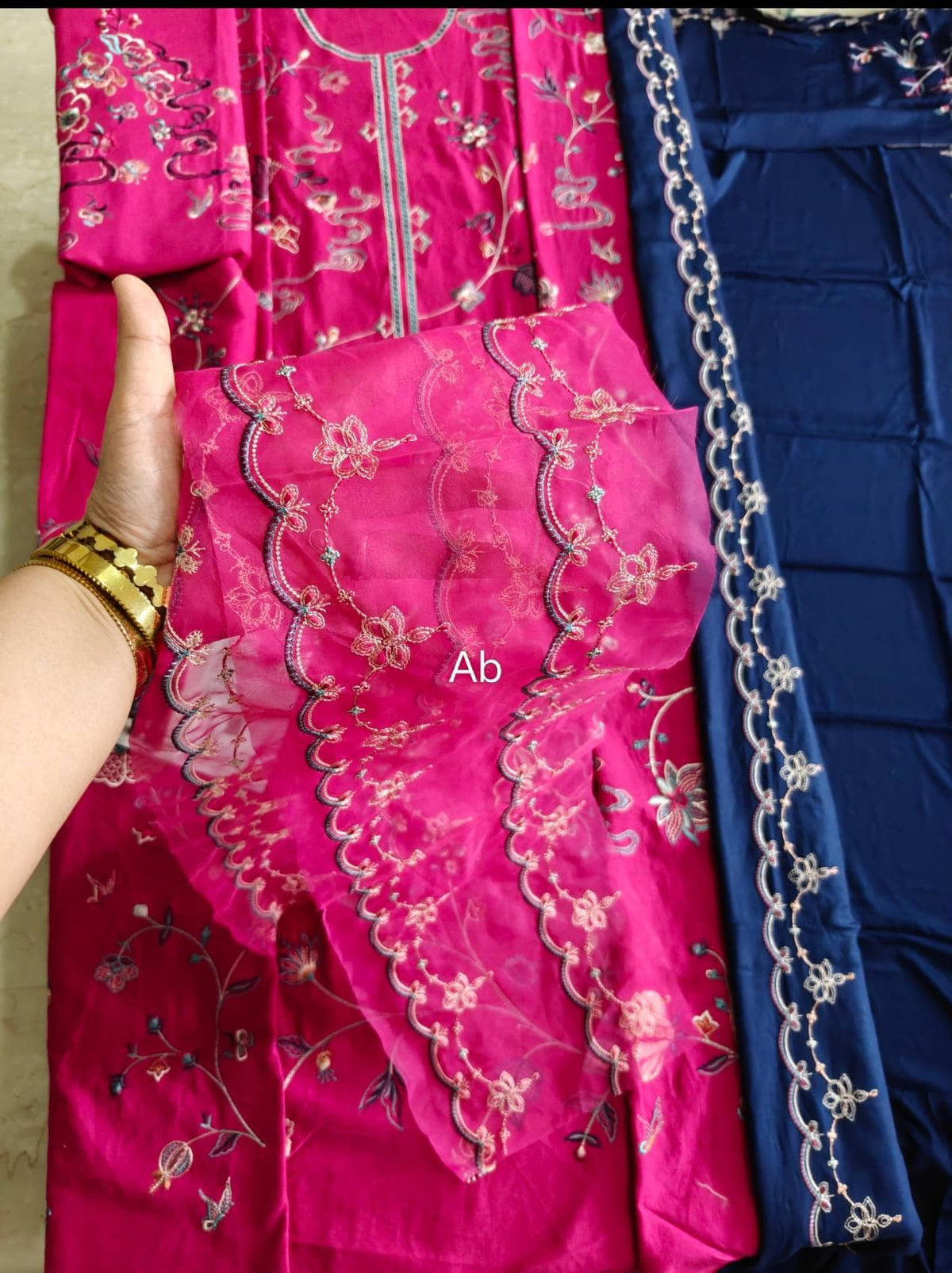 img_open_pic_coco_winter_zara_shahjahan_awwal_boutique