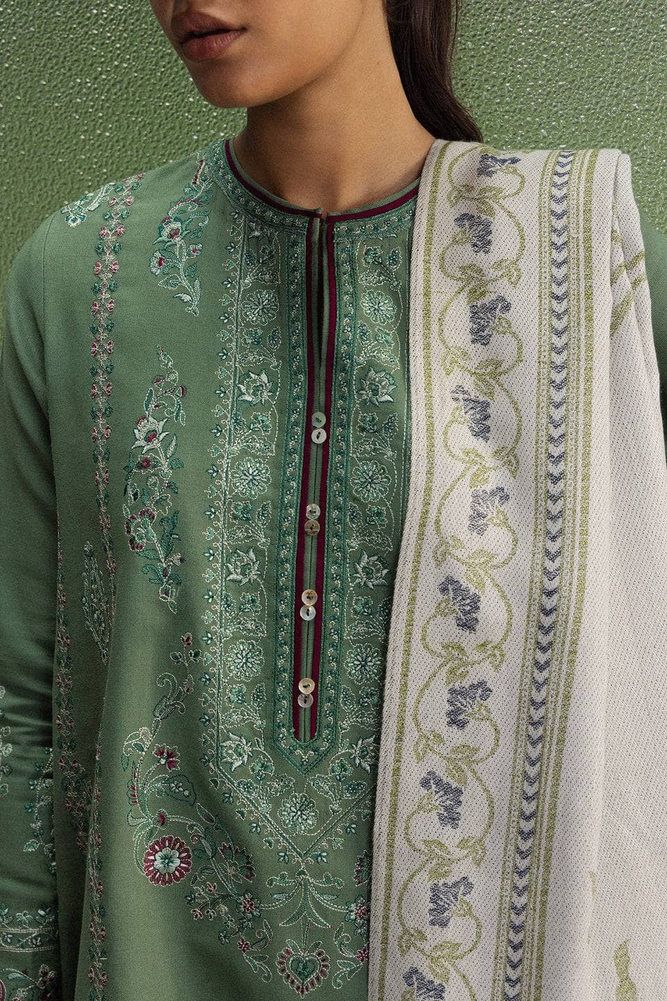 img_coco_winter_embroidered_awwal_boutique