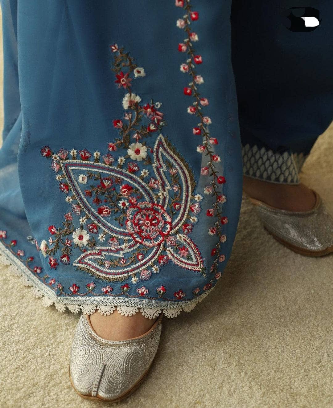 img_zara_shahjahan_lawn_23_awwal_boutique