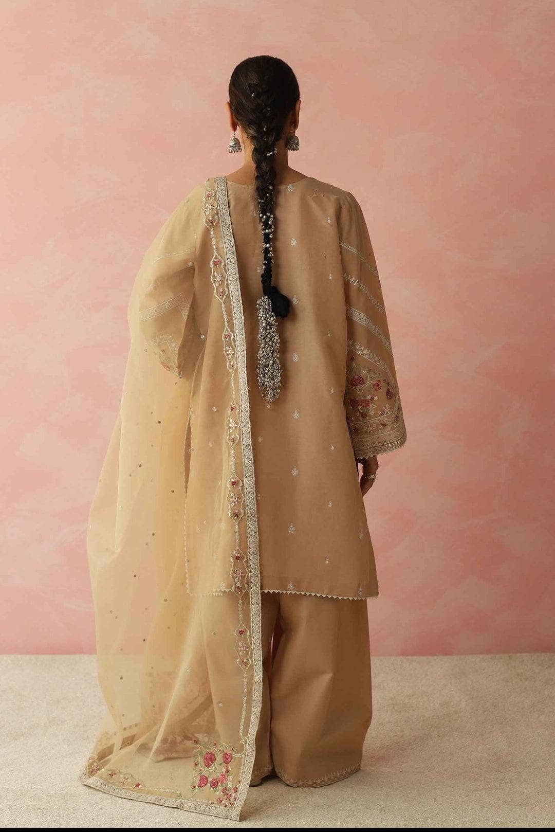 img_zara_shahjahan_lawn_23_awwal_boutique