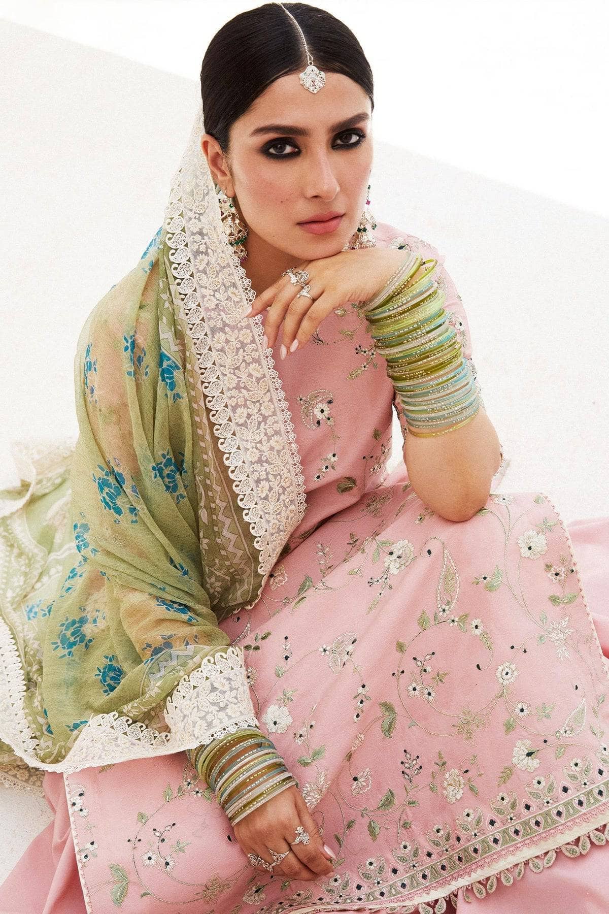 img_zara_shahjahan_lawn_24_awwal_boutique