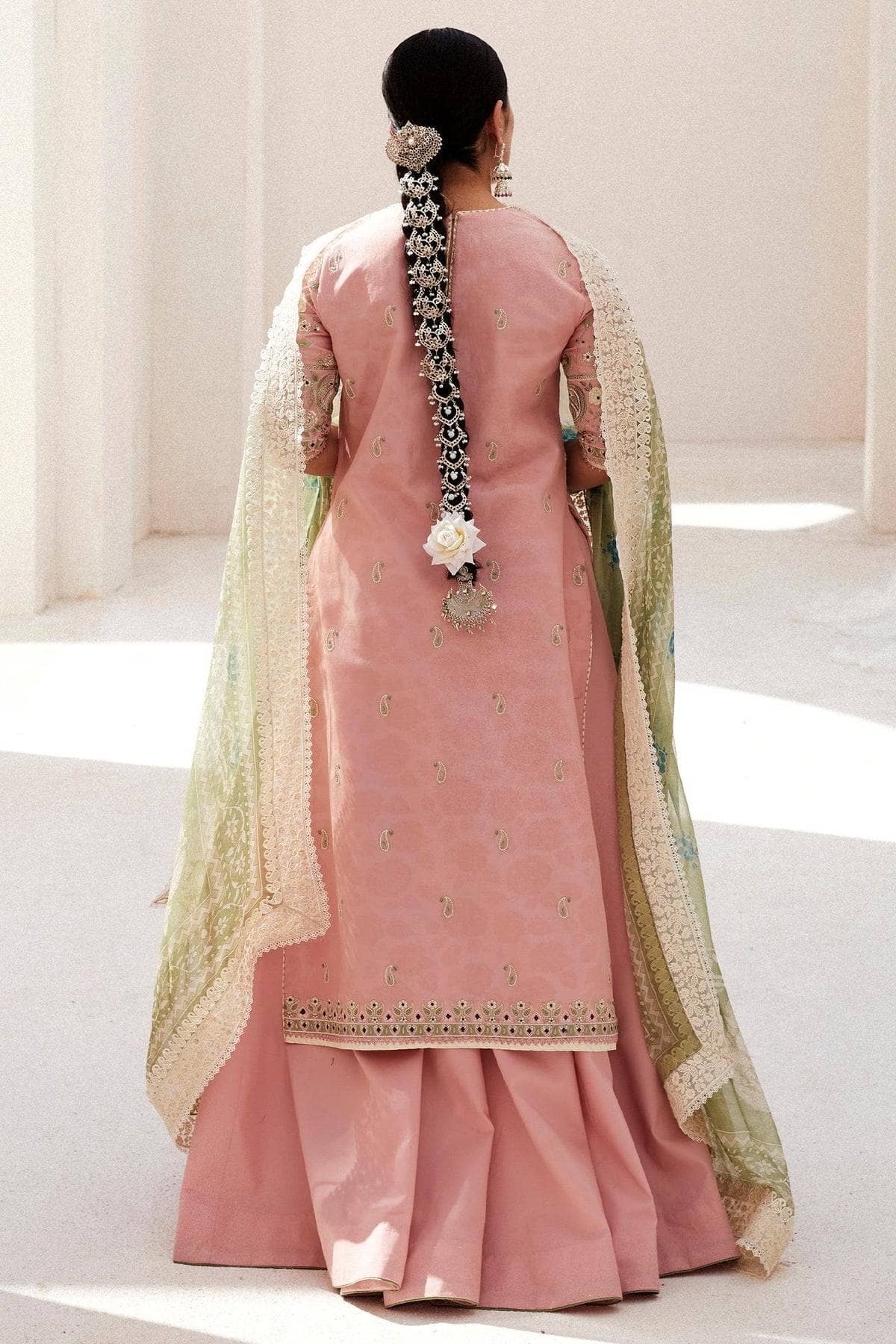 img_zara_shahjahan_lawn_24_awwal_boutique