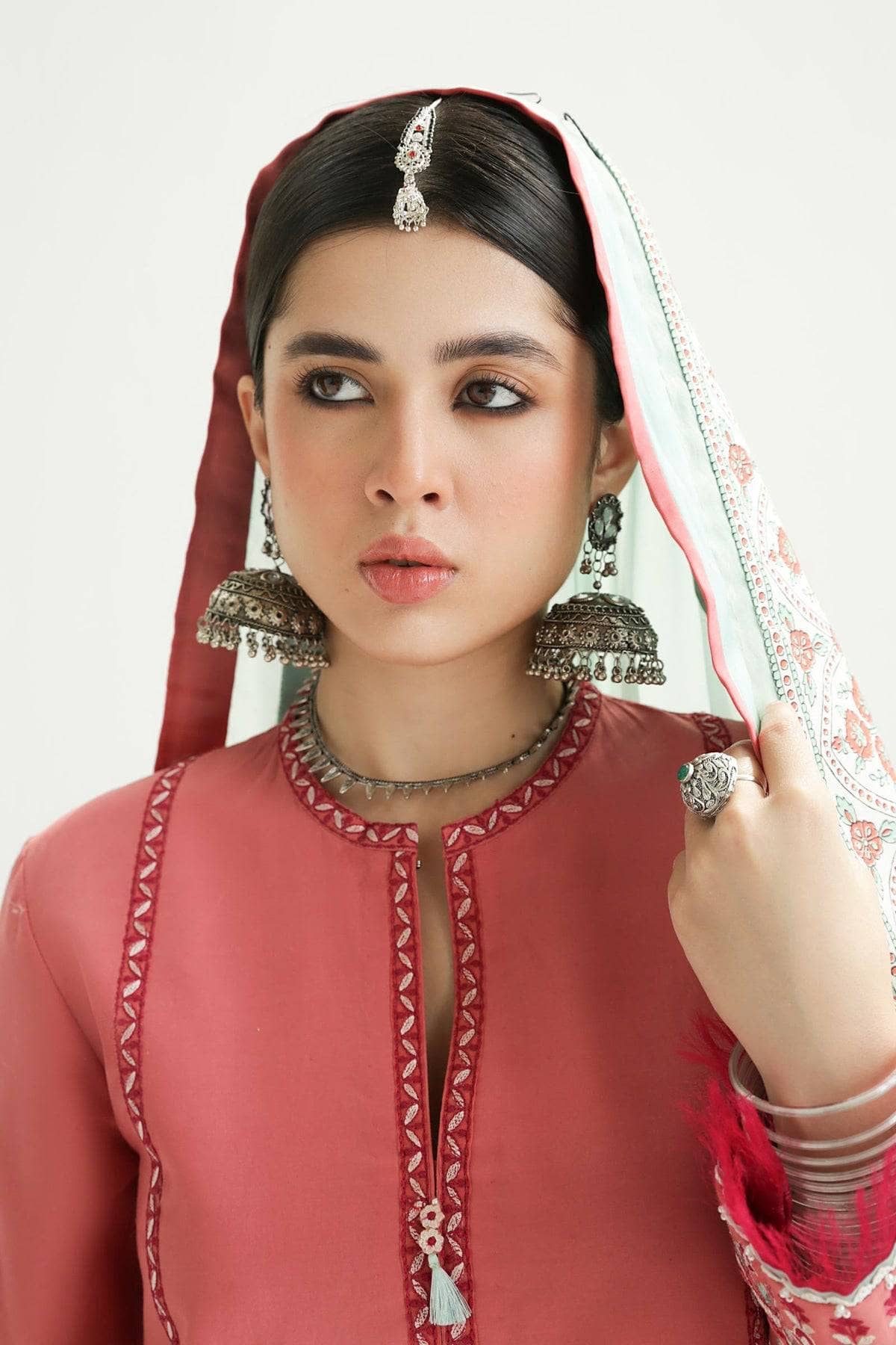 img_zara_shahjahan_lawn_24_awwal_boutique