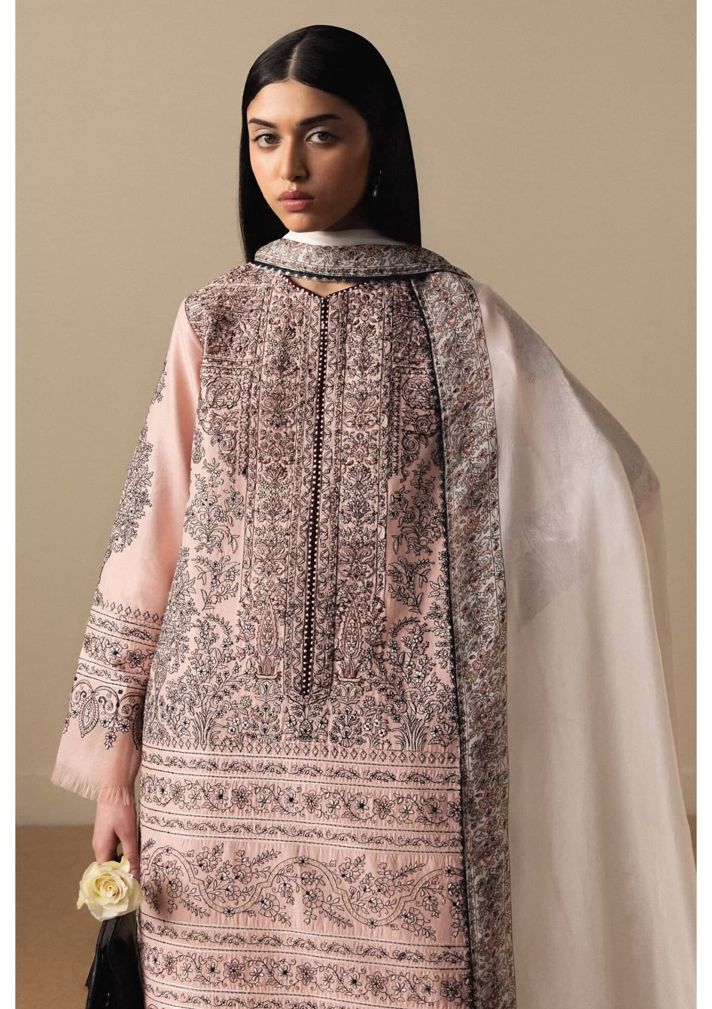 img_zara_shahjahan_lawn_awwal_boutique