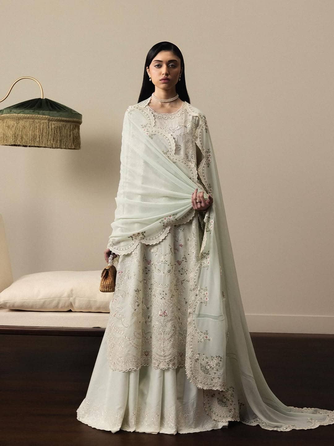 img_zara_shahjahan_satori_lawn_26_awwal_boutique