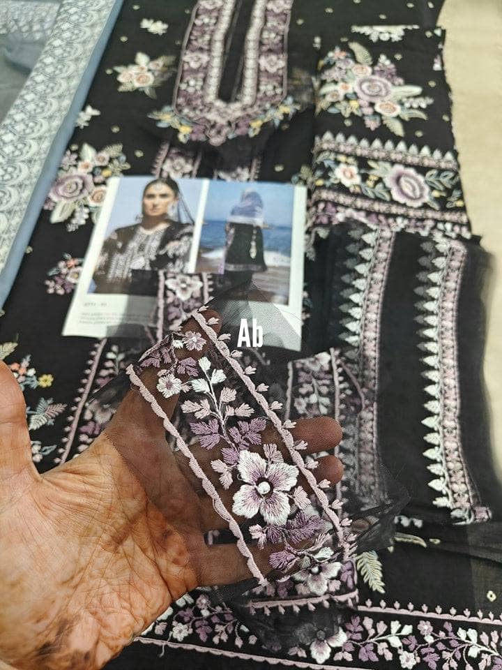 Img_zara_shahjahan_lawn_awwal_boutique