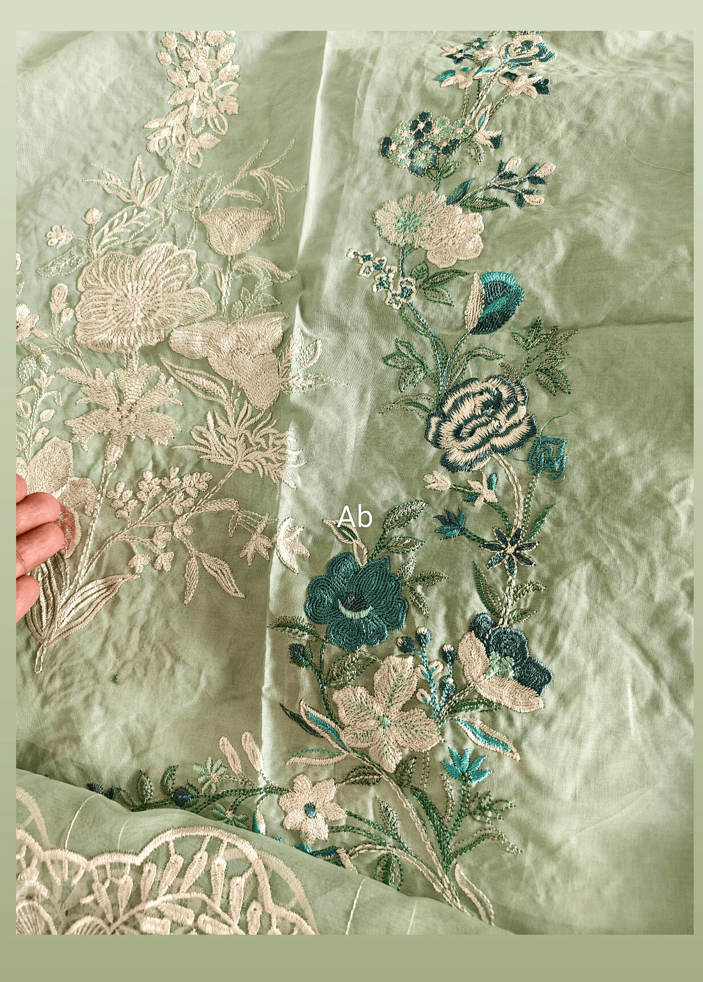 Open Pic/Sale‼️Zara Shahjahan Lawn/Nozomi-2B