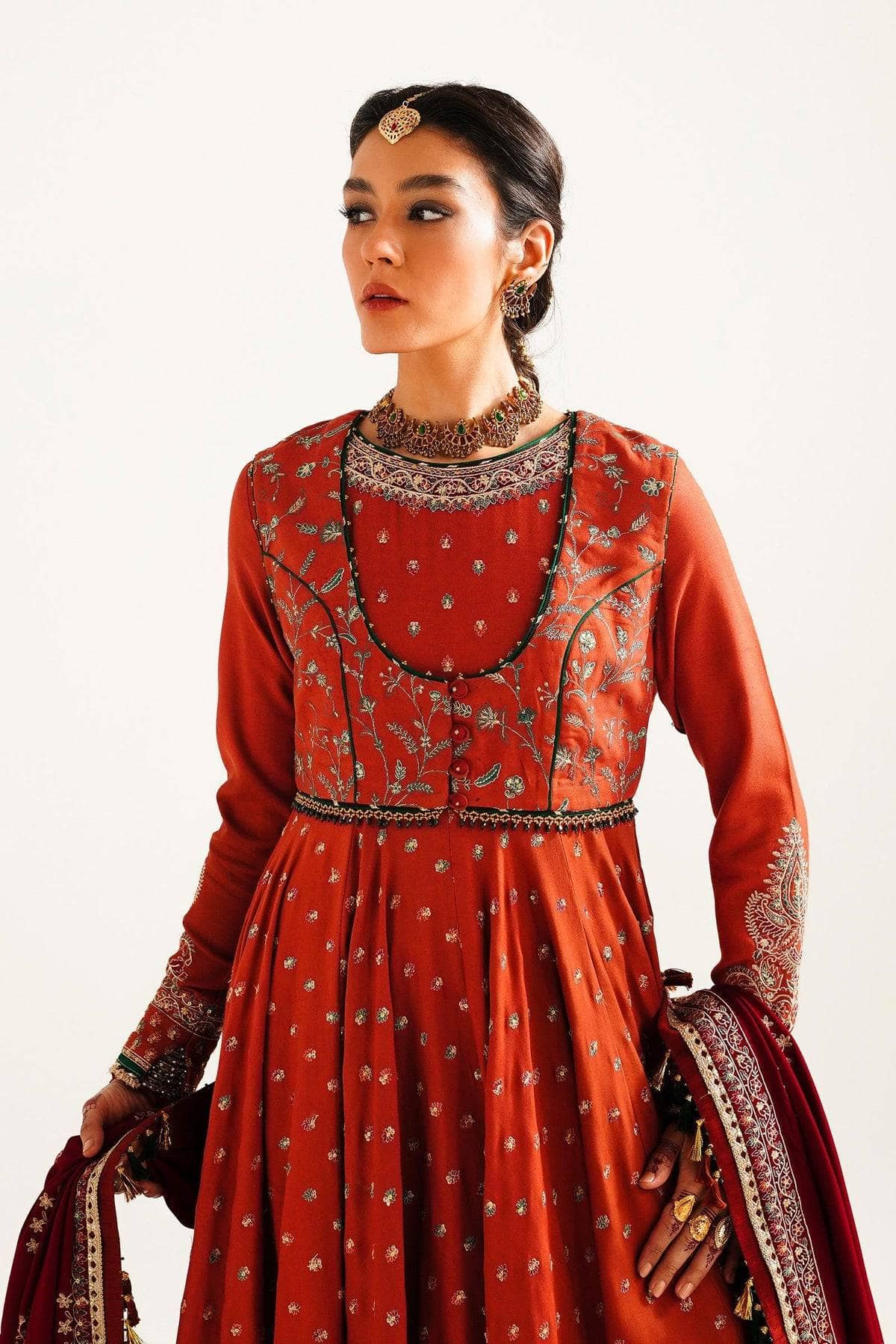img_zara_shahjahan_winter_23_awwal_boutique