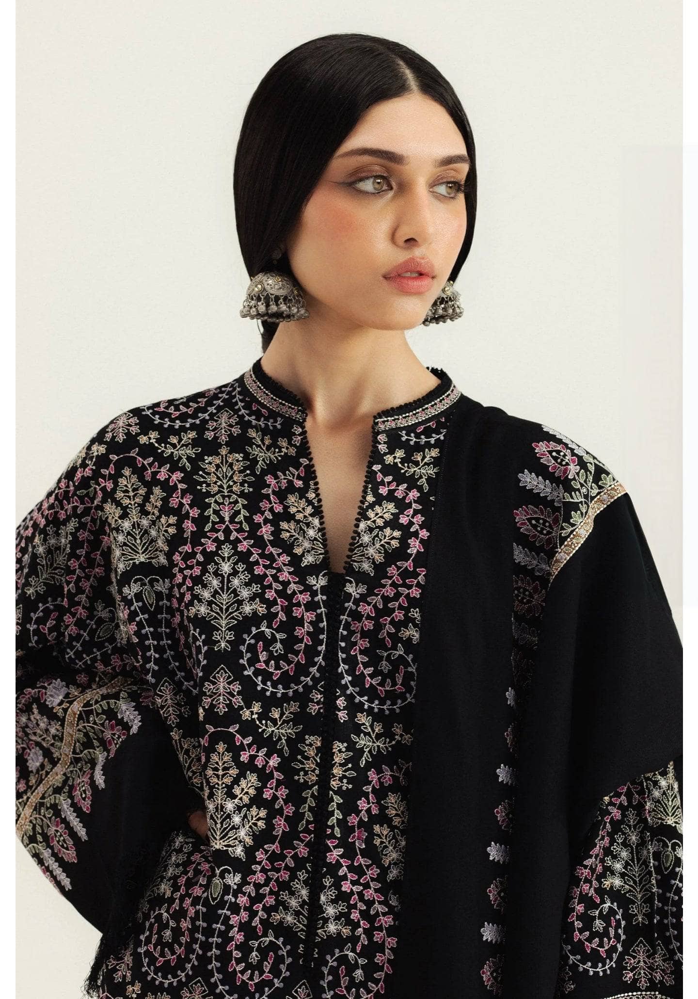 img_zara_shahjahan_winter_24_awwal_boutique