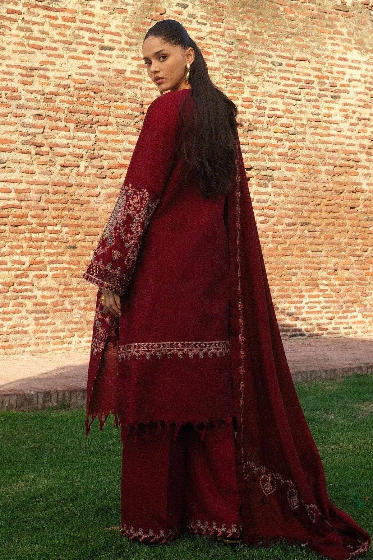 img_zara_shahjahan_winter_24_awwal_boutique