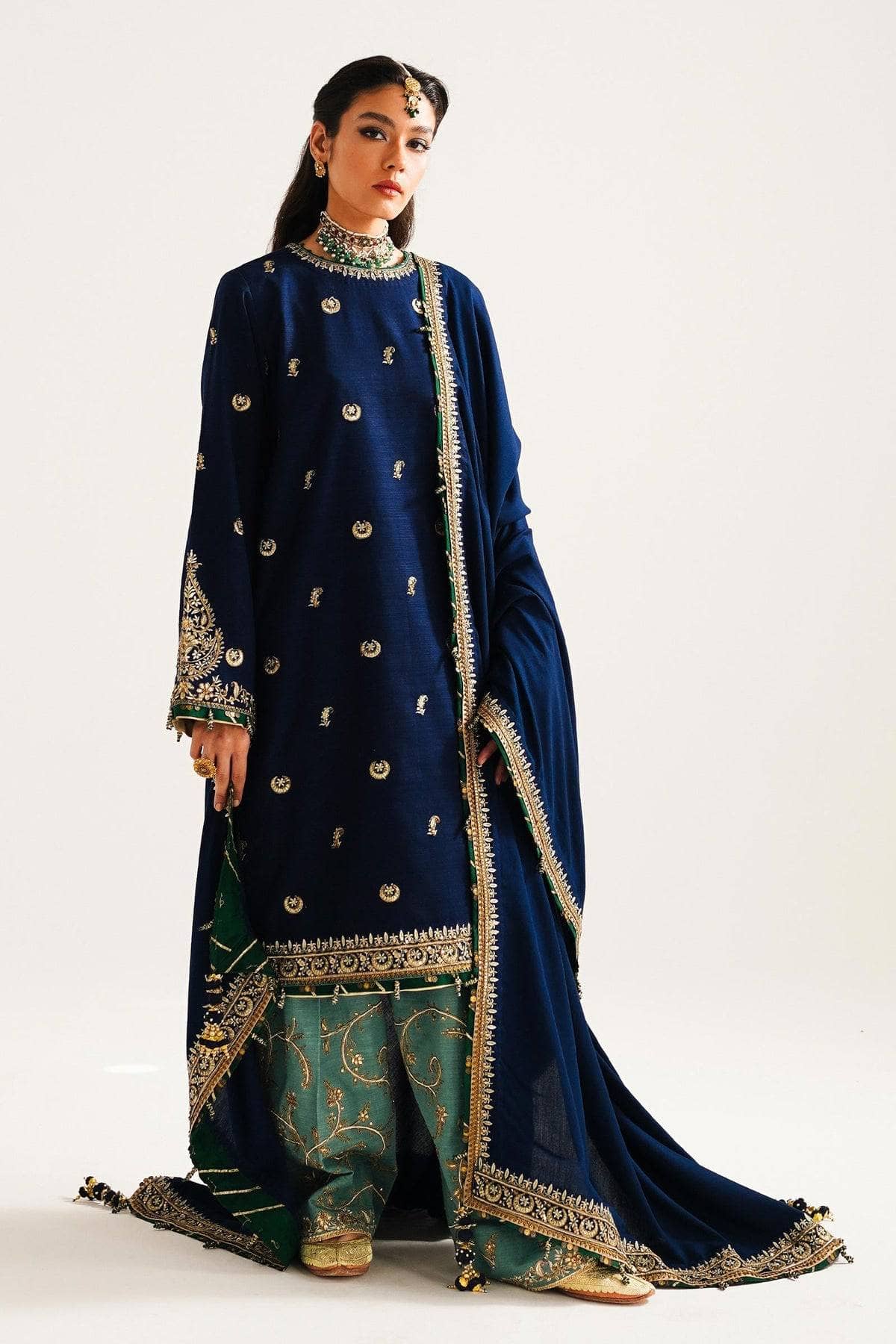 img_zara_shahjahan_winter_23_awwal_boutique