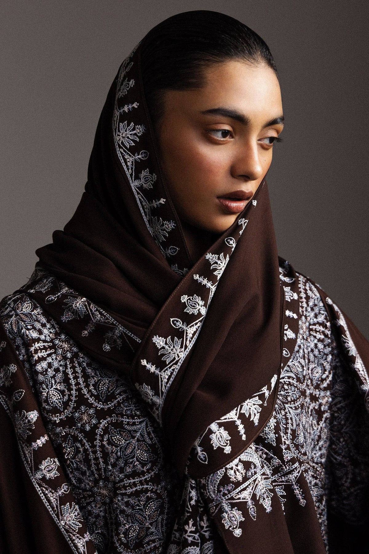 Hot🔥Seller/Zara Shahjahan Winter 26/Aqeeq-D1
