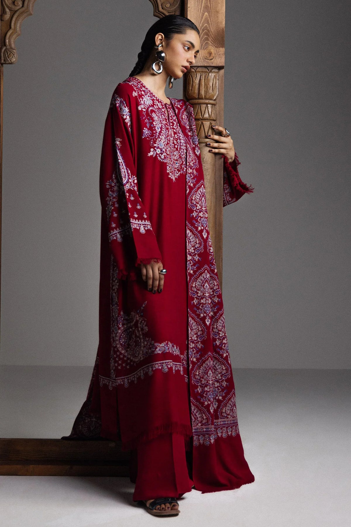 Zara Shahjahan Winter 26/Qirmiz-D-7