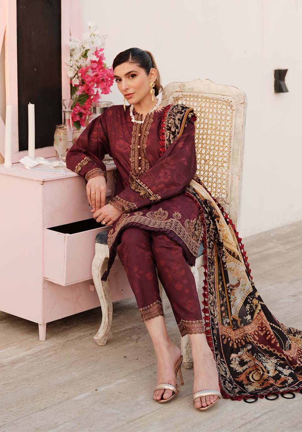 img_zarqash_luxe_lawn_awwal_boutique