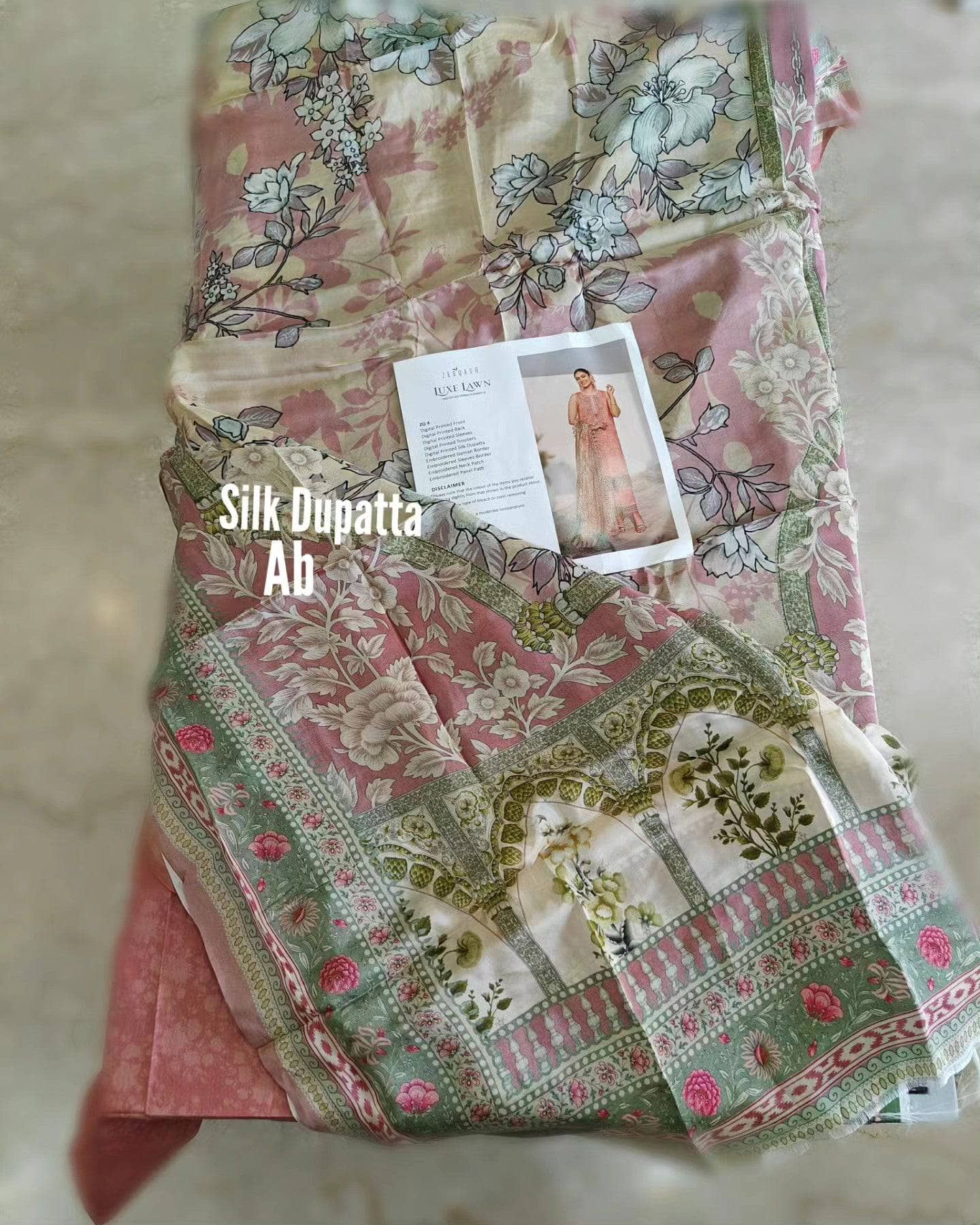 img_zarqash_lawn_24_awwal_boutique