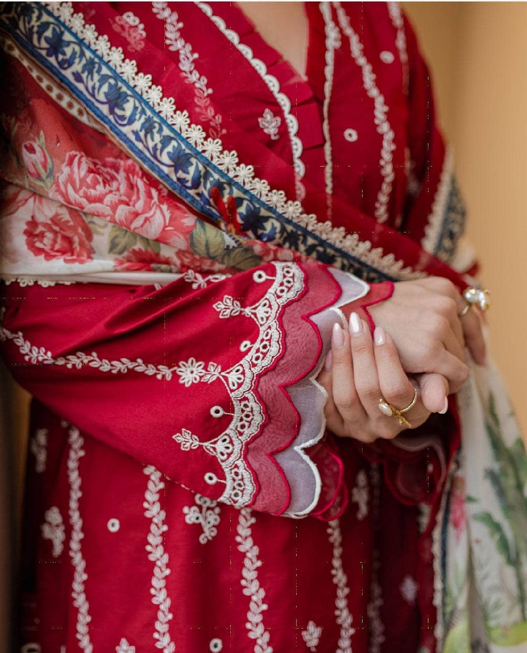 img_zellbury_chikankari_lawn_awwal_boutique