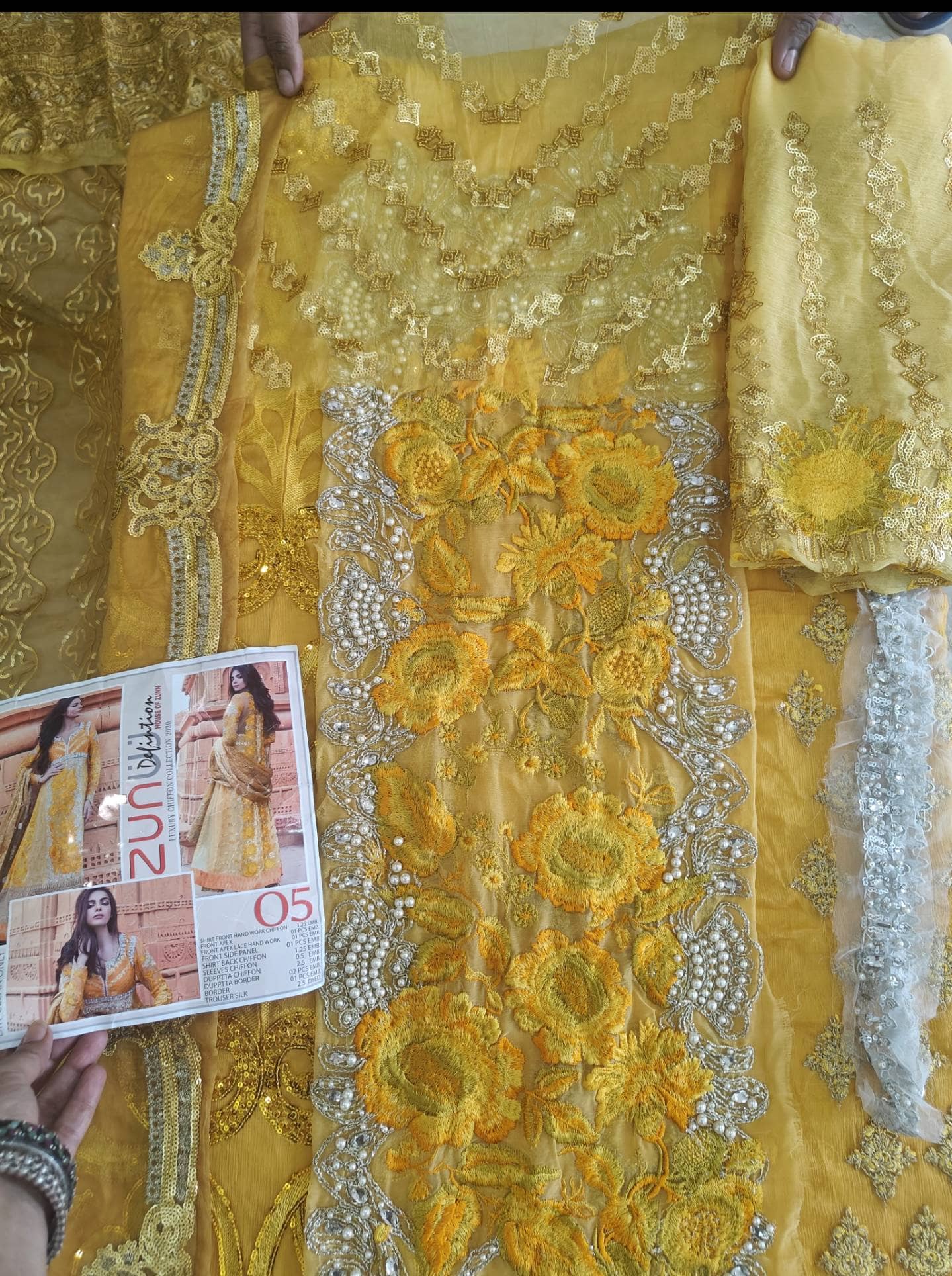 Sale‼️Haldi Look✅Open Pic/Zunuj Luxury Chiffon/Umber/Copper Gold and Yellow
