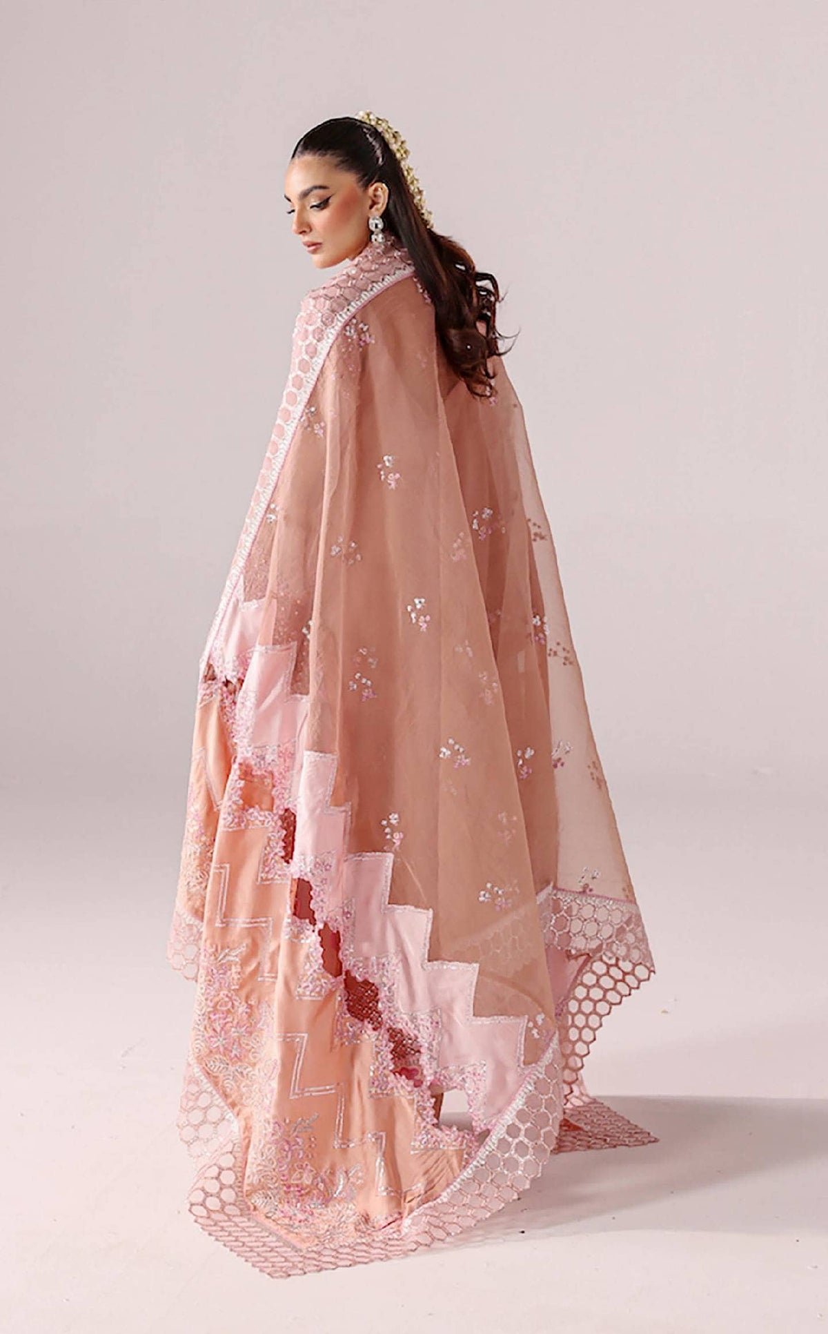 Hot 🔥Seller/Nikaah By Zyra/Hand Work Collection/Surmai