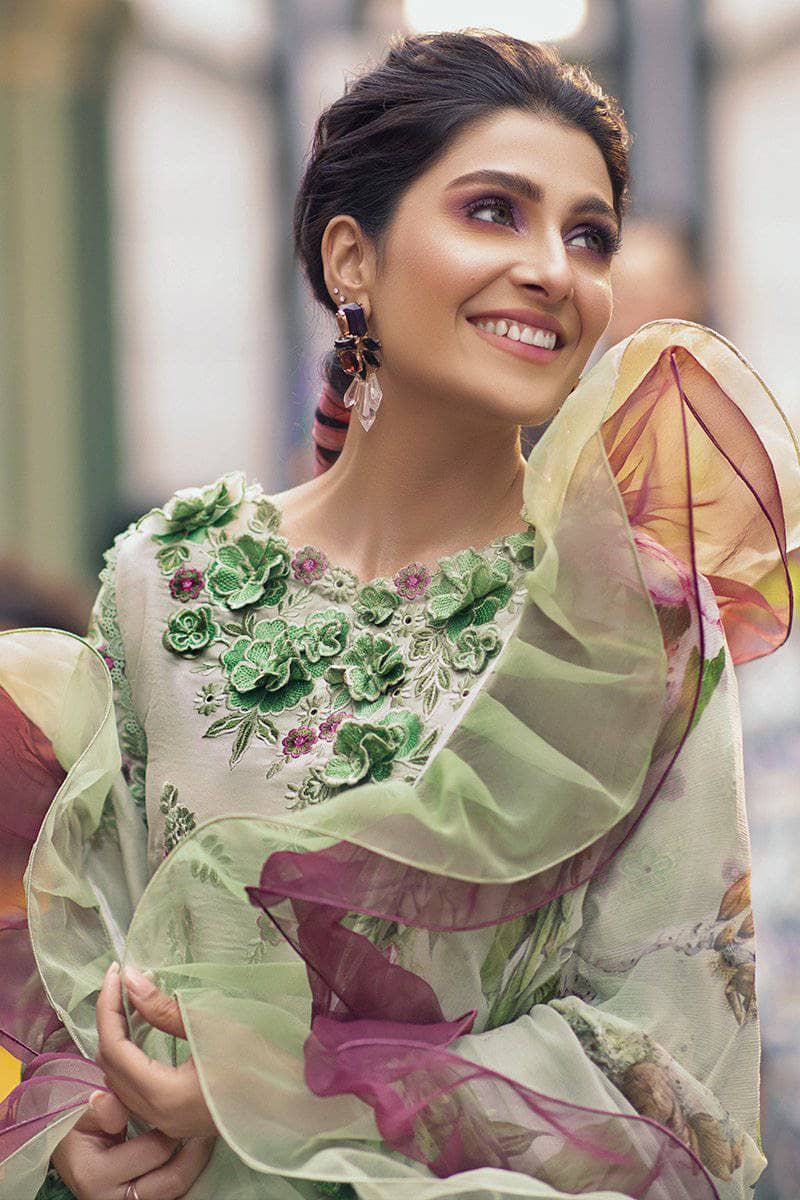 img_mushq_luxury_lawn_2021_awwal_boutique