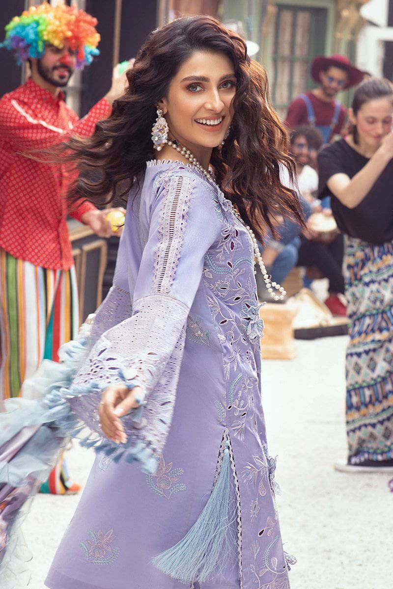 img_mushq_luxury_lawn_2021_awwal_boutique