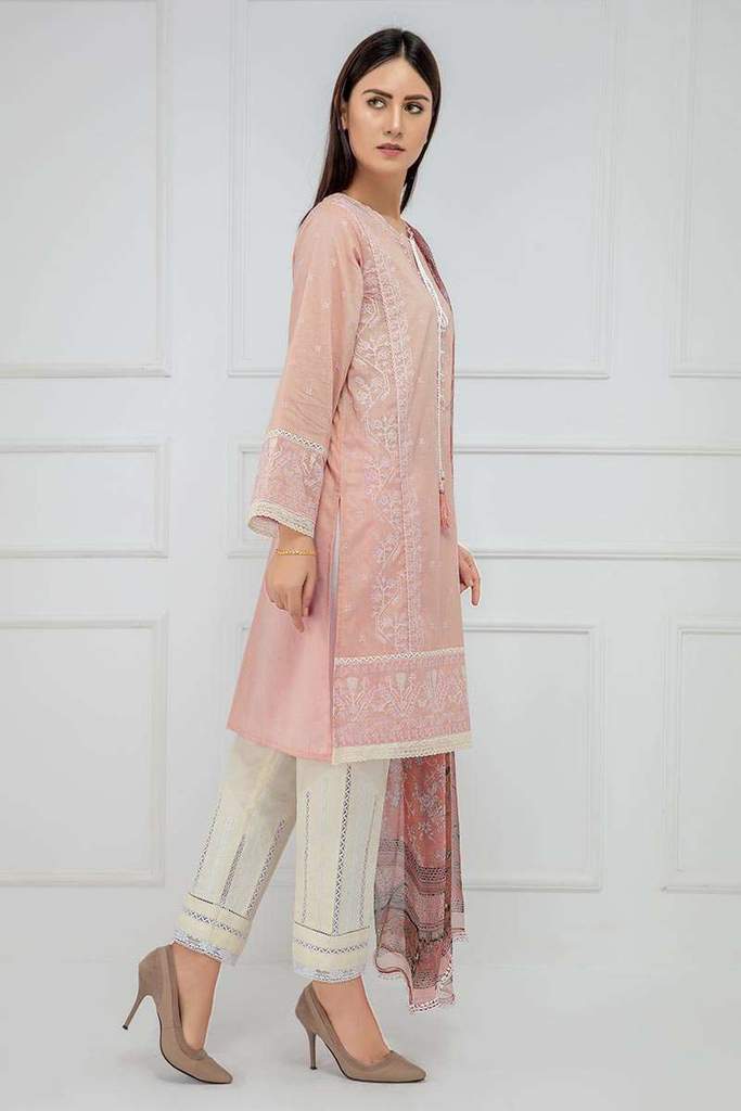 img_chikakari_lawn_by_lsm_awwal_boutique