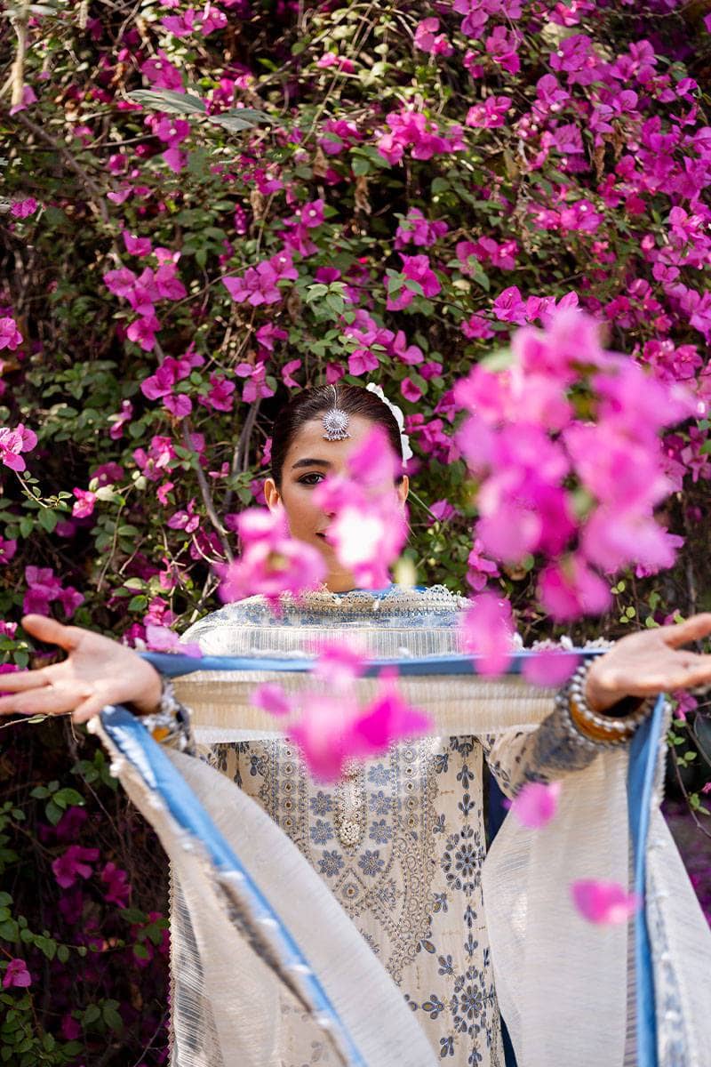 img_mohsin_naveed_ranjha_nau_bahaar_awwal_boutique