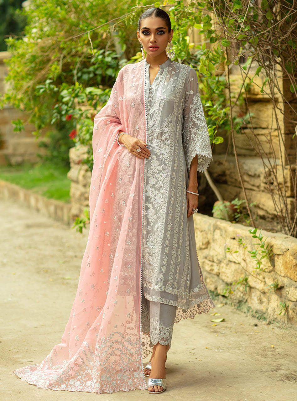 img_zainab_chottani_wedding_festive_awwal_boutique