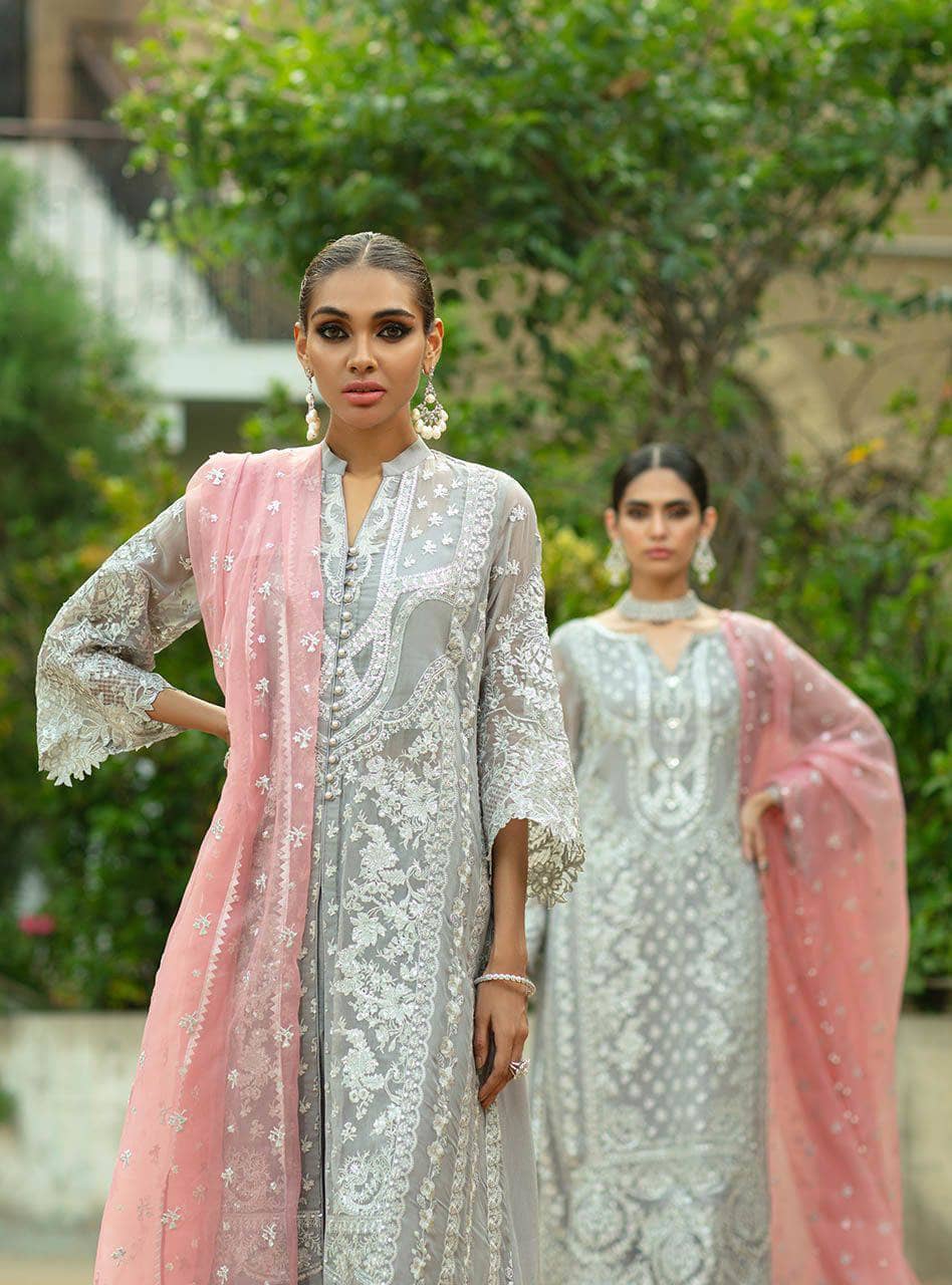 img_zainab_chottani_wedding_festive_awwal_boutique