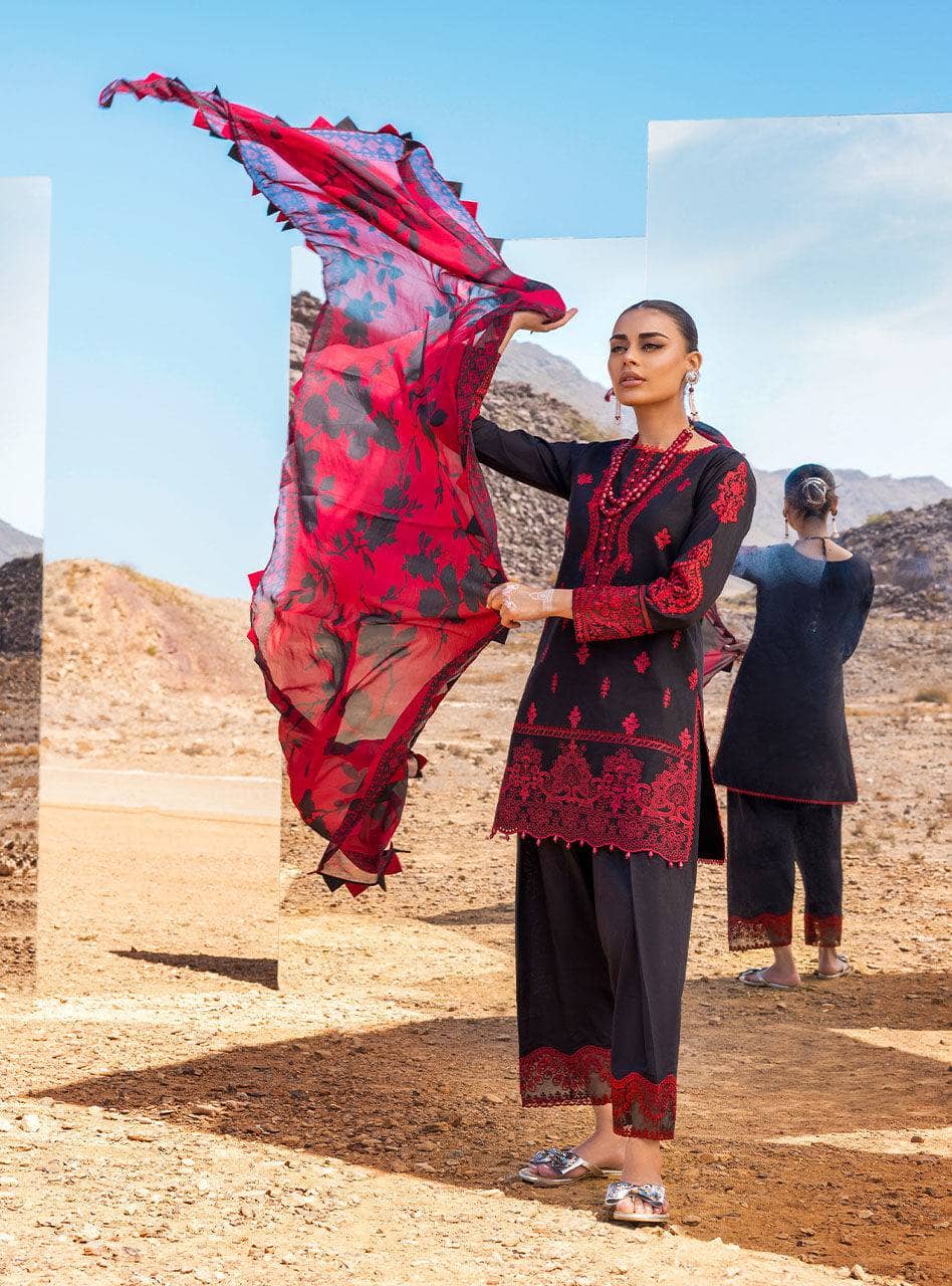 img_zainab_chottani_chikankari_lawn_23_awwal_boutique