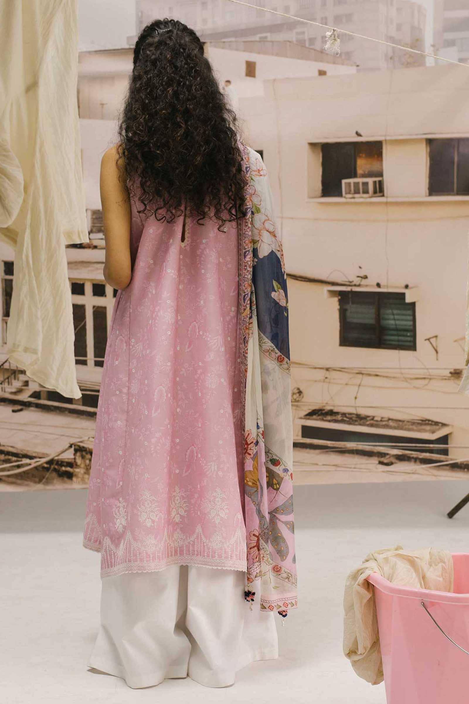 img_zara_shahjahan_coco_lawn_2020_awwal_boutique