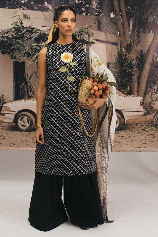 img_zara_shahjahan_lawn_collection_awwal_boutique_1A