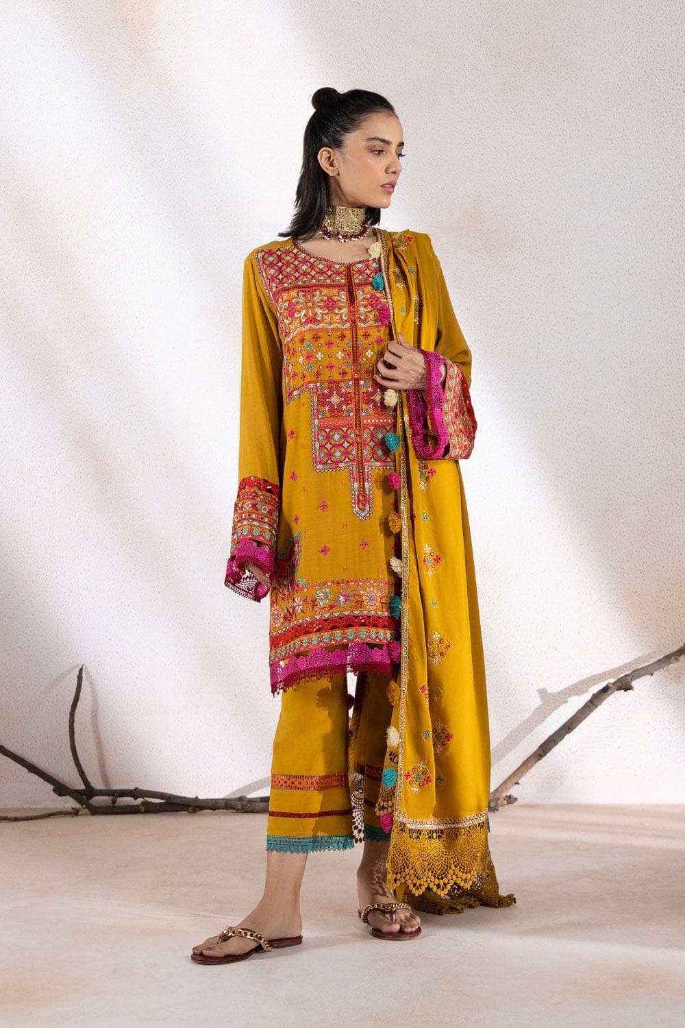 img_sappahire_winter_collection_awwal_boutique