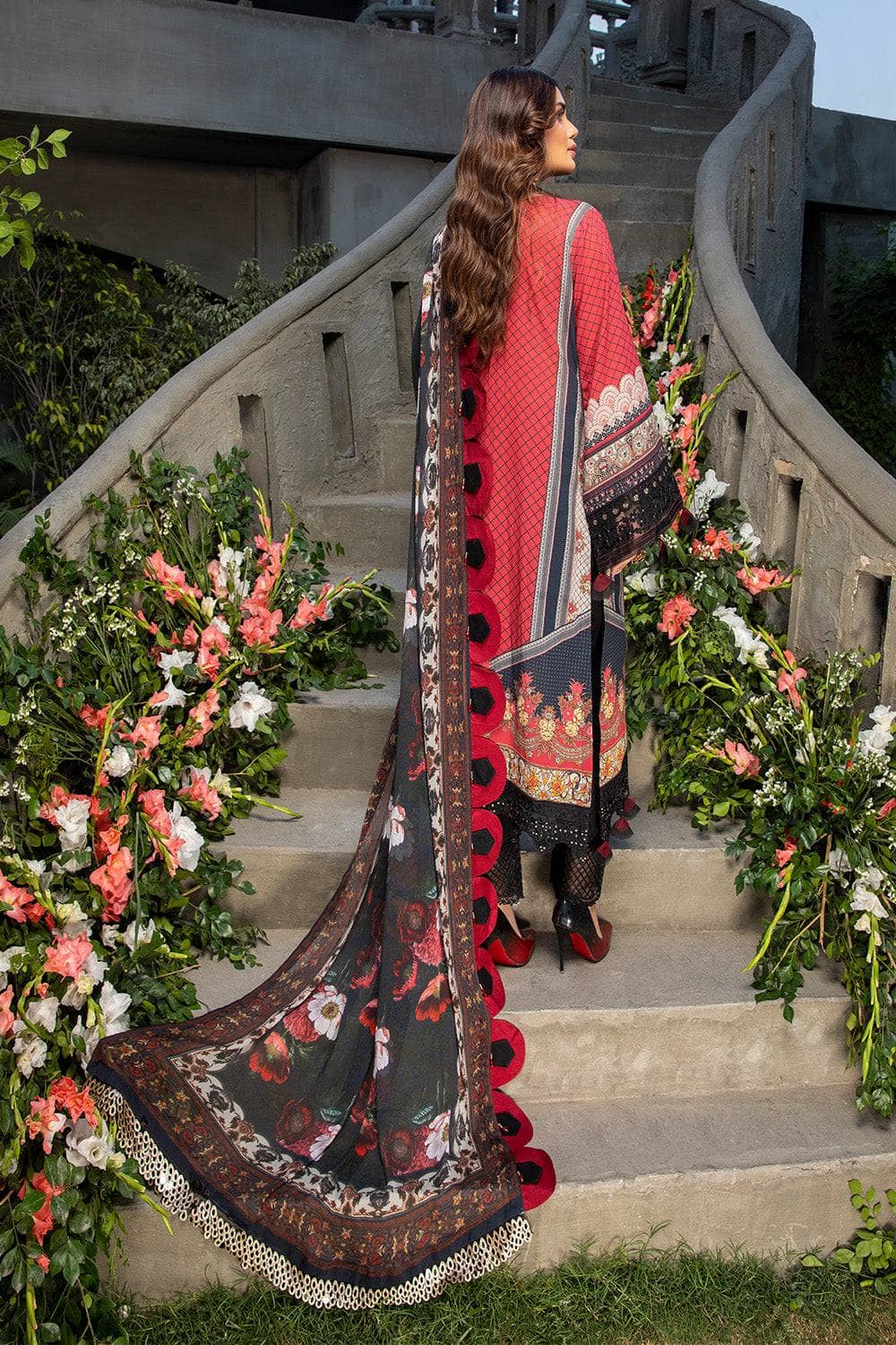 Img_azure_lawn_22_awwal_boutique