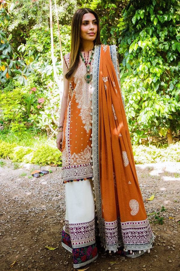 img_elan_lawn_22_awwal_boutique