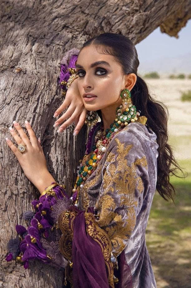 img_sana_safinaz_luxury_winter_awwal_boutique