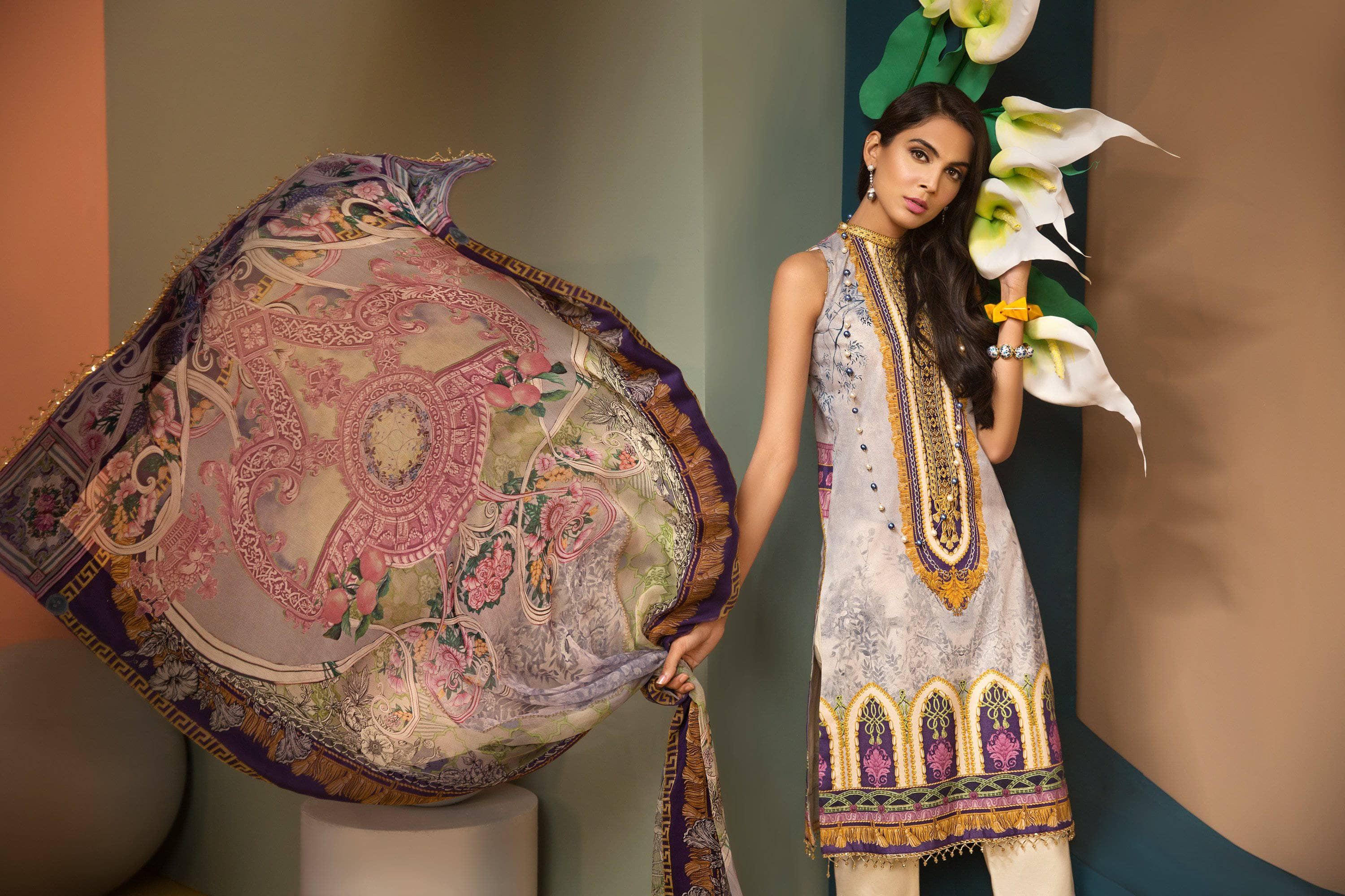 img_viva_anaya_lawn_2019_awwal_boutique