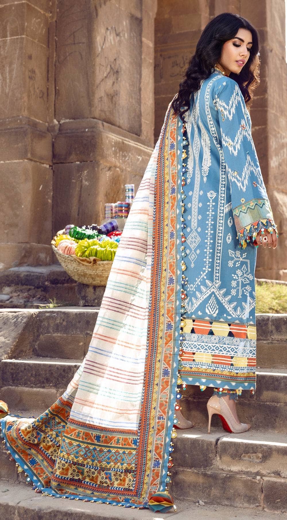 Img_anaya_viva_lawn_22_awwal_boutique