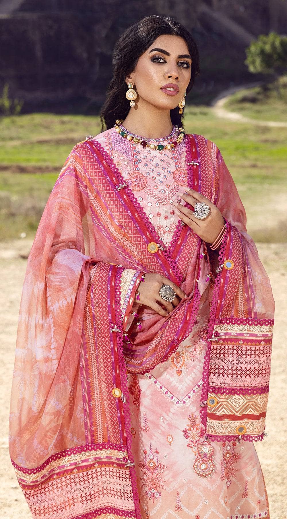 Img_anaya_viva_lawn_22_awwal_boutique