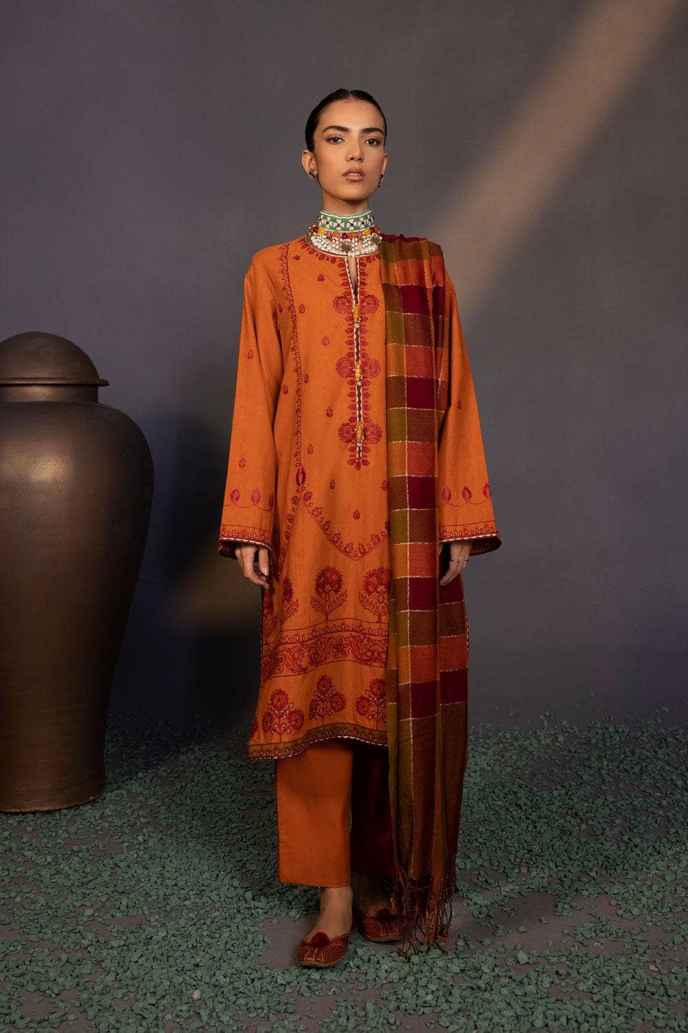 Img_sapphire_winter_2022_awwal_boutique