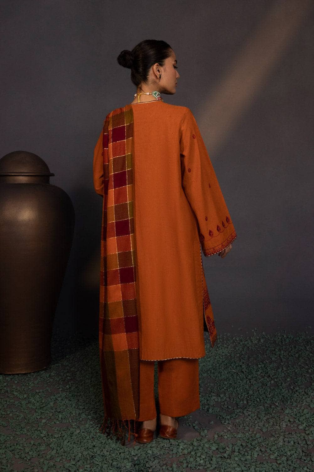 Img_sapphire_winter_2022_awwal_boutique