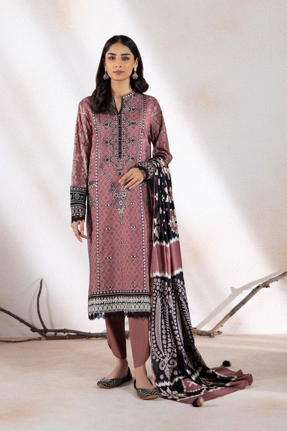 img_sappahire_winter_collection_awwal_boutique