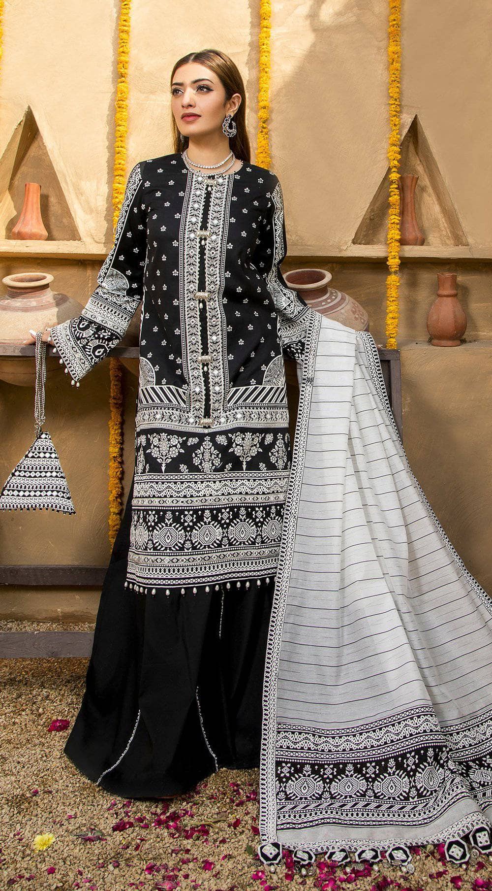 img_anaya_viva_lawn_2021_awwal_boutique