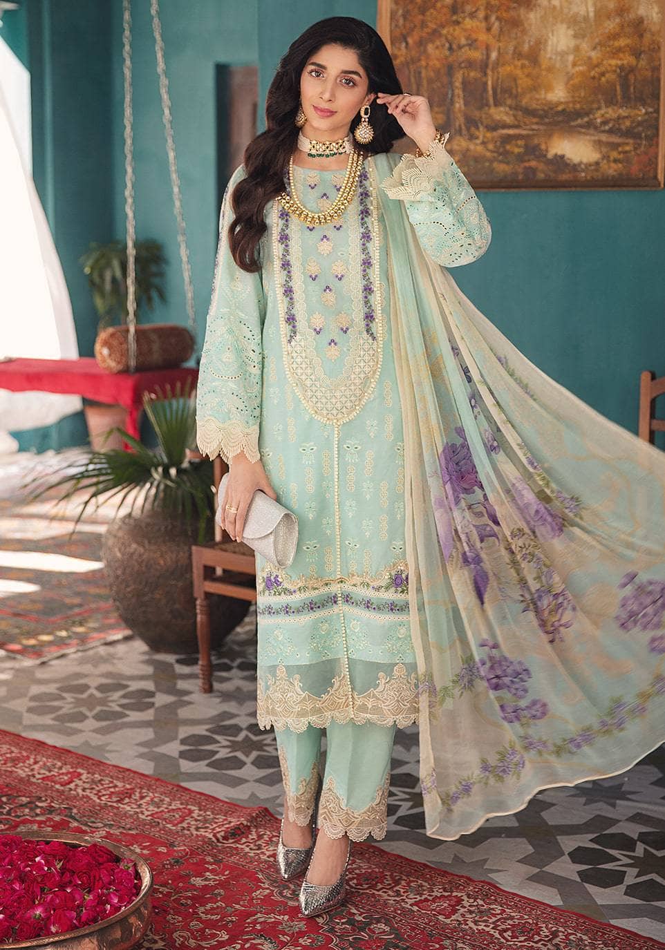 Img_elaf_chikankari_lawn_22_awwal_boutique