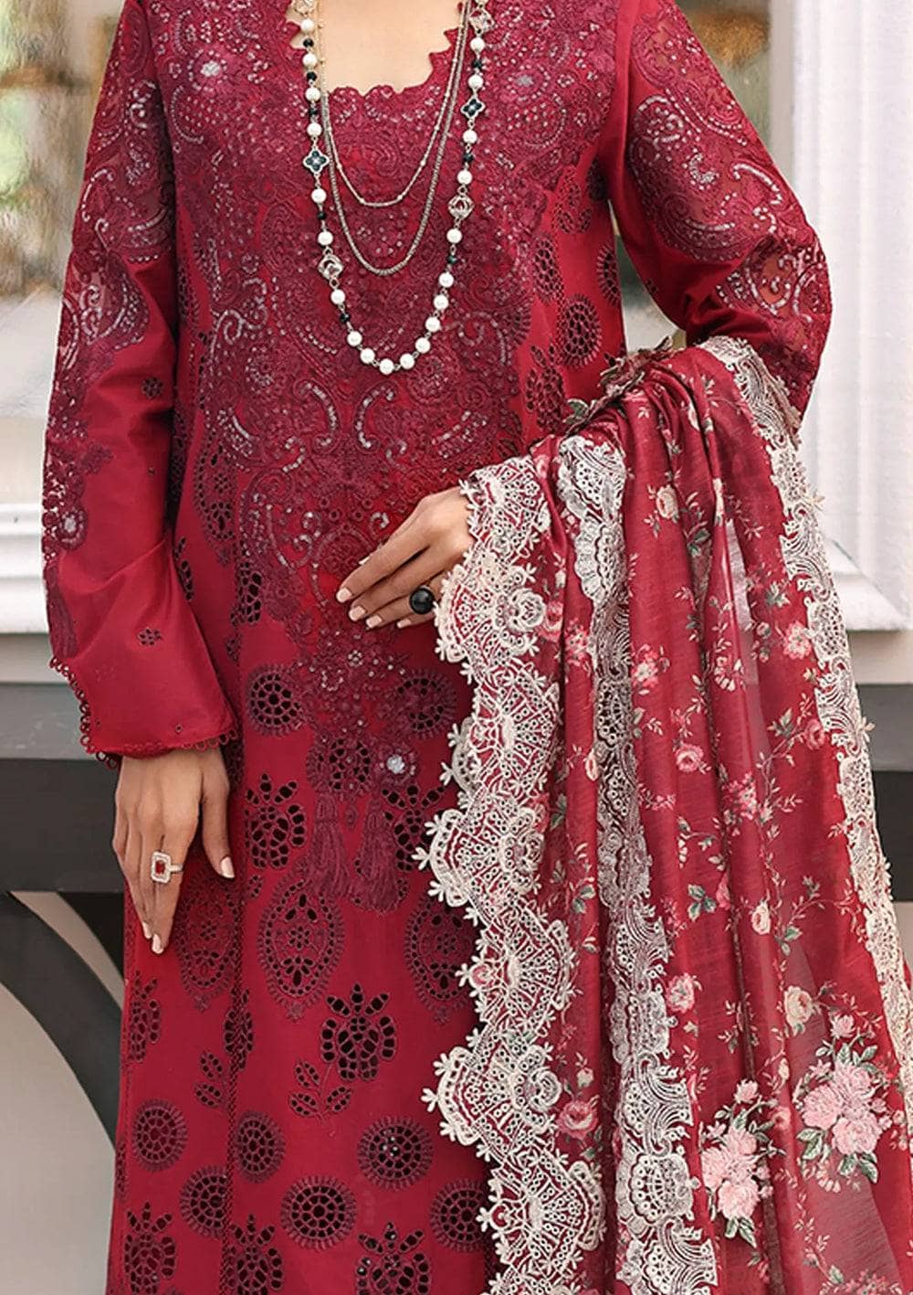 img_elaf_festive_chikankari_lawn_23_awwal_boutique