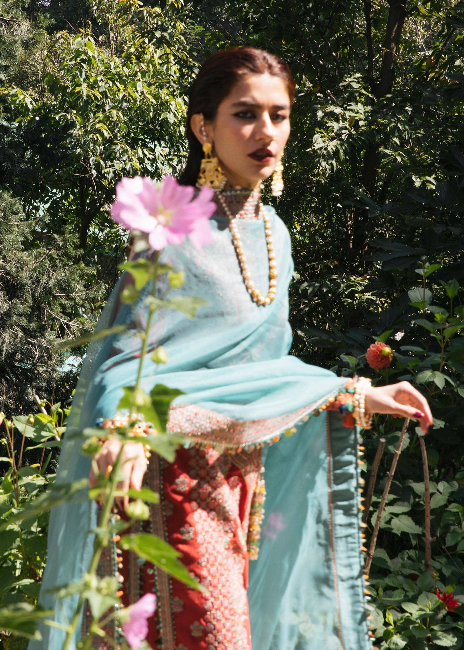 img_hussain_rehar_karandi_22_awwal_boutique