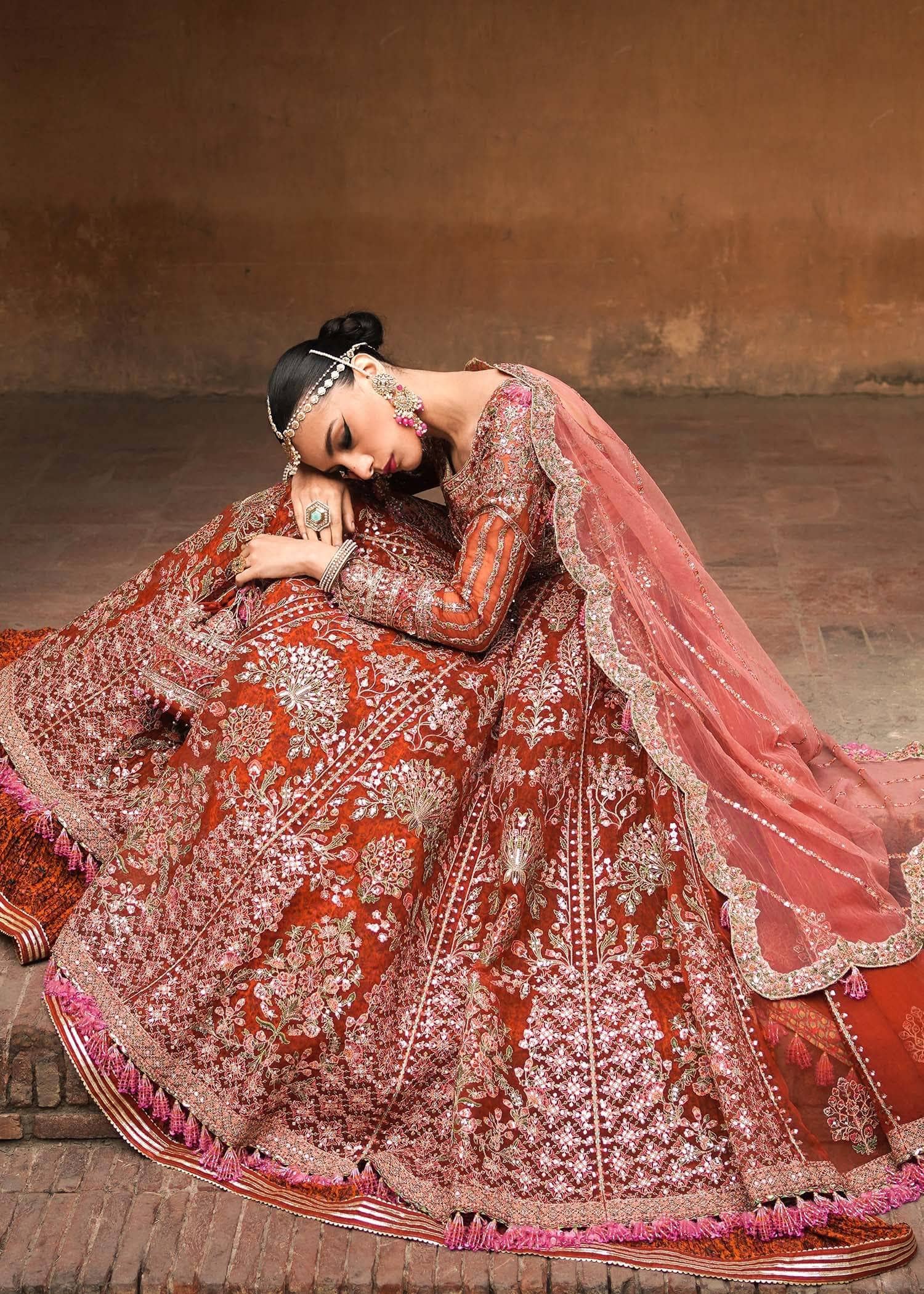 img_tammam_by_hussain_rehar_awwal_boutique