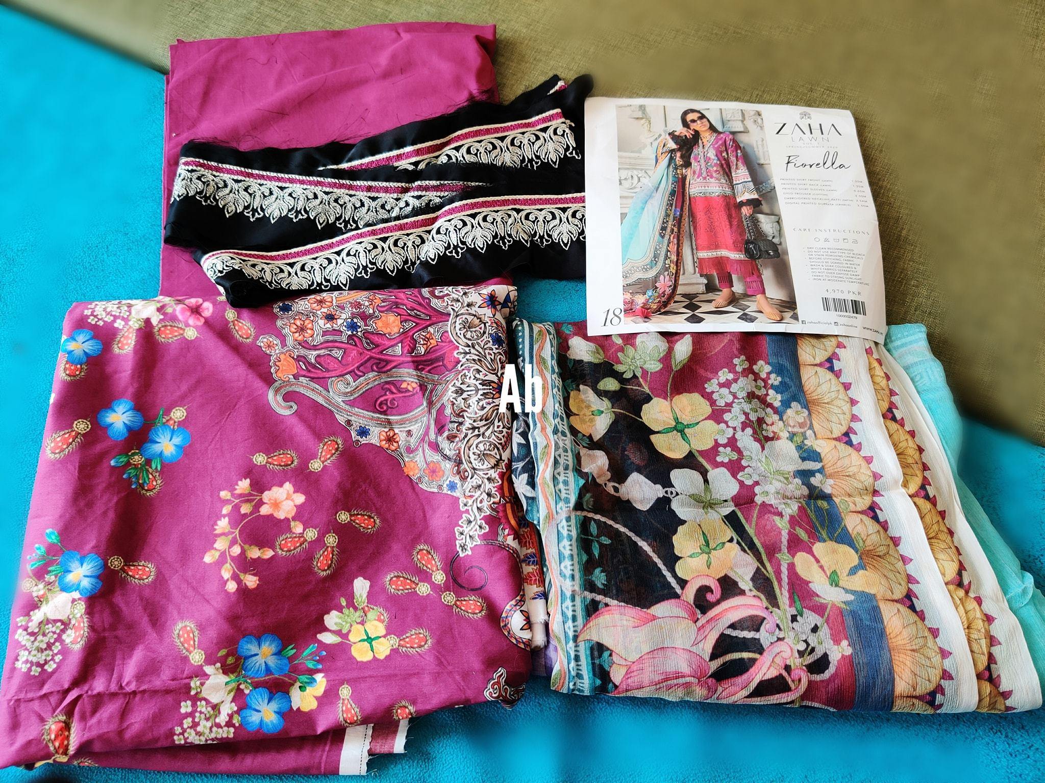 img_open_pics_zaha_lawn_by_elan_awwal_boutique