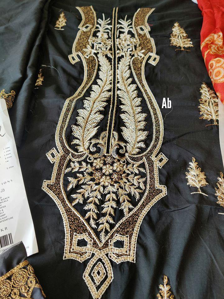 img_open_pics_zaha_lawn_by_elan_awwal_boutique